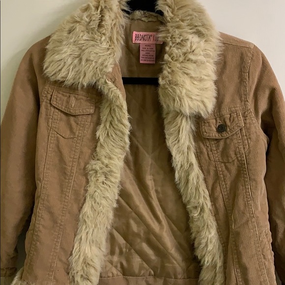 Jacket - Picture 2 of 4